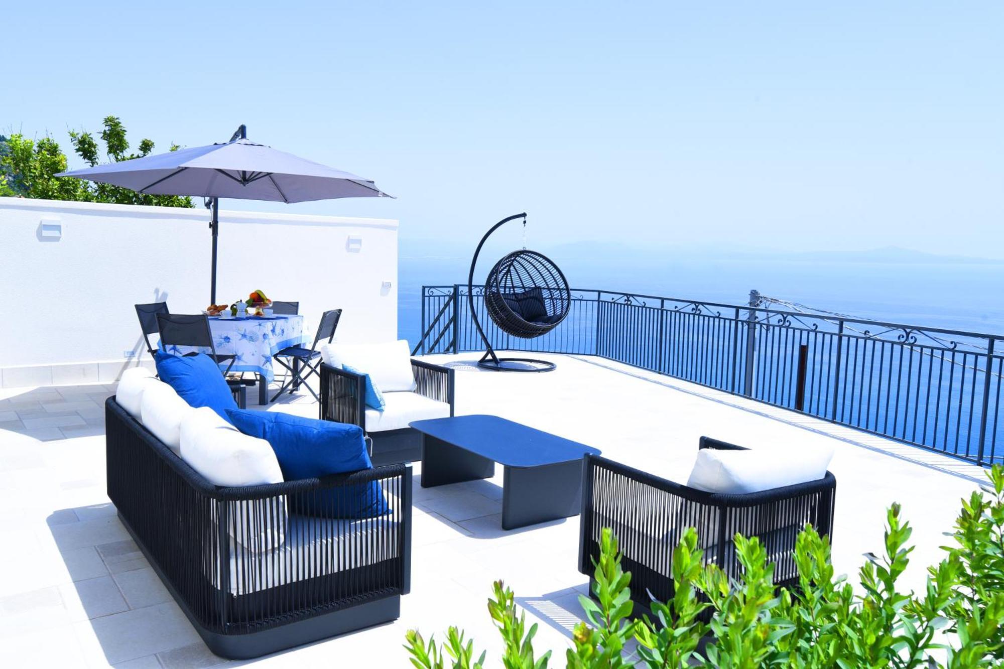 B&B Blue View Furore Eksteriør billede